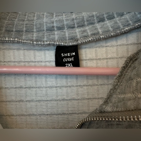 NWOT SHEIN Lounge Set - Picture 4 of 5